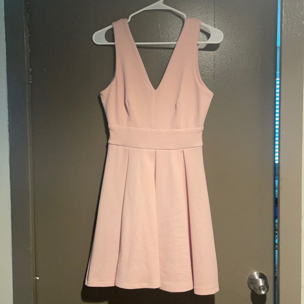 Haute Monde pink cocktail dress. Size medium.